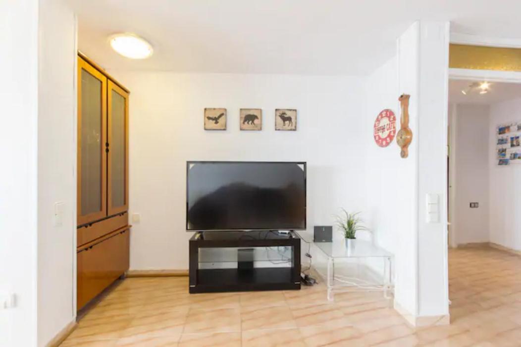 لقنت Beach Apartment With Fantastic Seaview المظهر الخارجي الصورة