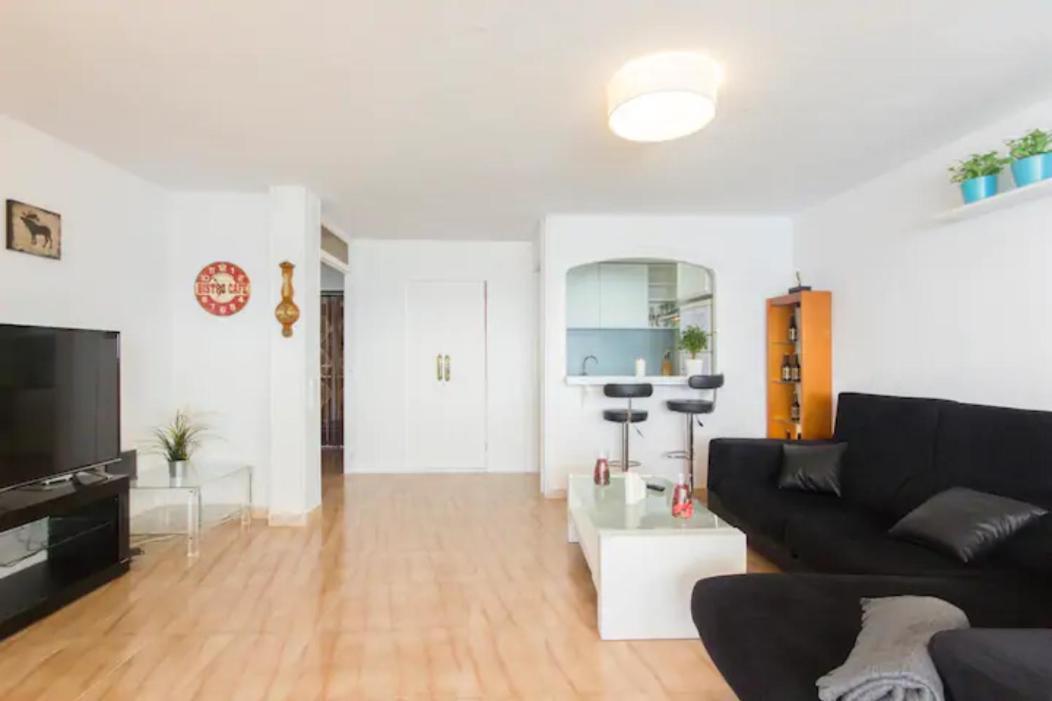 لقنت Beach Apartment With Fantastic Seaview المظهر الخارجي الصورة